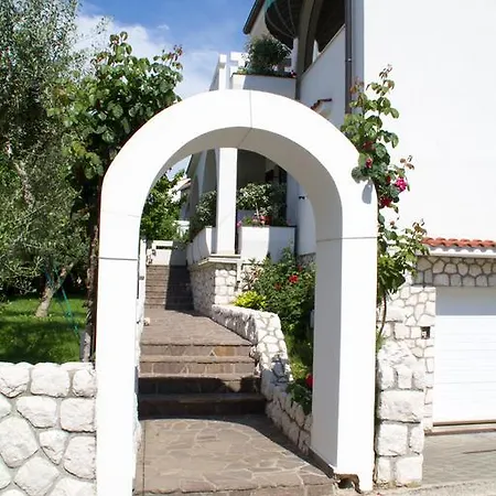 Apartments Zlatko & Mira Dorcic Baska  Exterior photo