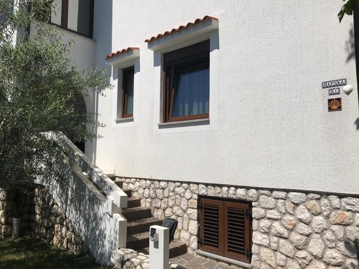 Zlatko & Mira Dorcic Apartment